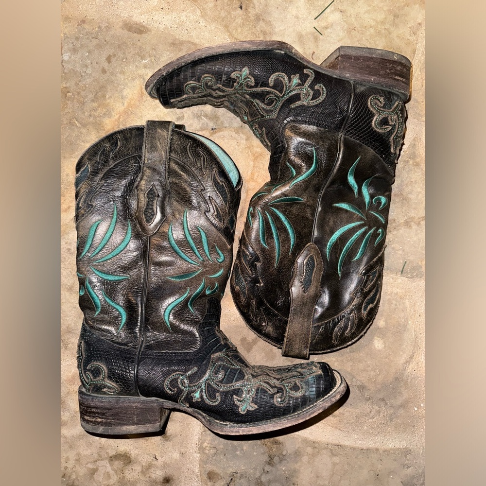 Corral Women’s Cowboy Boots